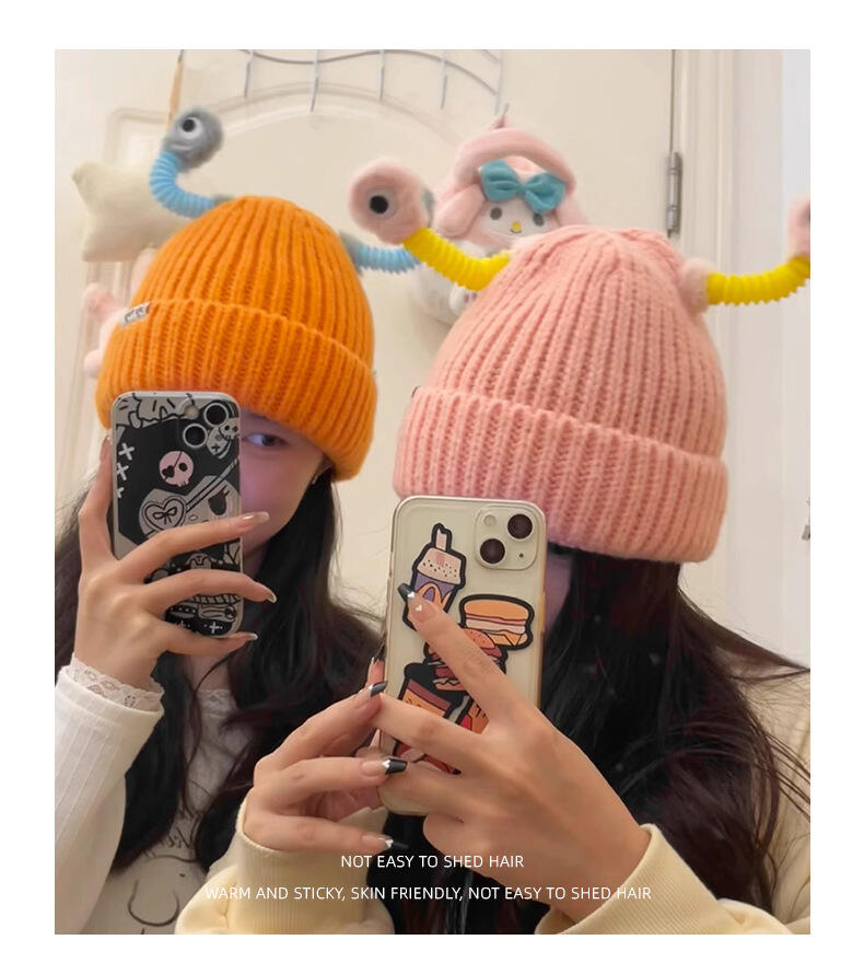 🔥HOT SALE - 56% OFF🔥Winter Parent-Child Cute Glowing Little Monster Knit Hat