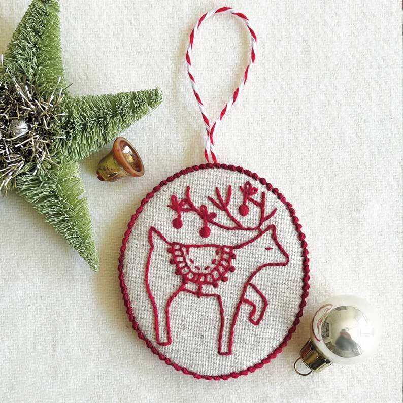 🔥HOT SALE 60% OFF-Jolly and Bright Hand Embroidery Christmas Ornaments kit