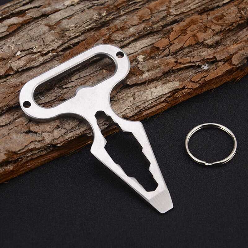 🔥Outdoor Multifunctional Keychain - BUY 3 GET 2 FREE NOW