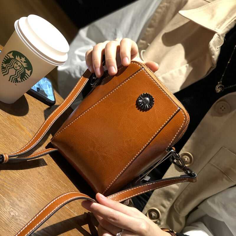 Women's soft leather mobile phone bag messenger bag