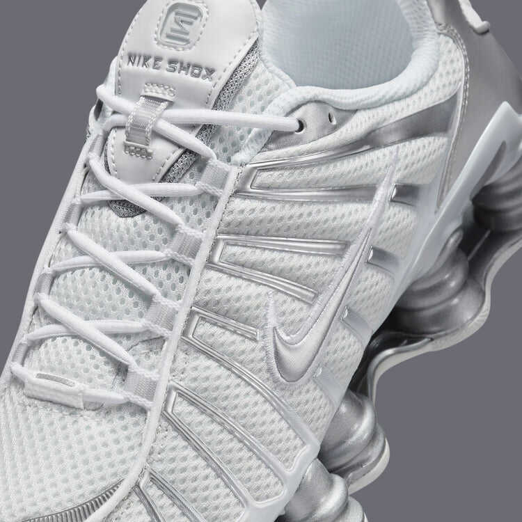 Nike®Shox TL TRK3 tornacipő